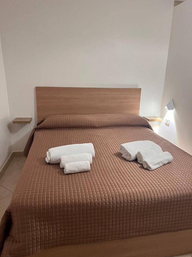 L'Angolo Delle Nuove Apartment Palermo Luaran gambar